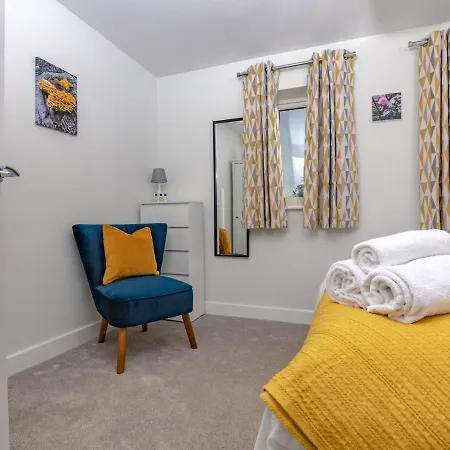 Pass The Keys Stylish Brand New Two Bedroom House, Close To Town Ludlow Esterno foto
