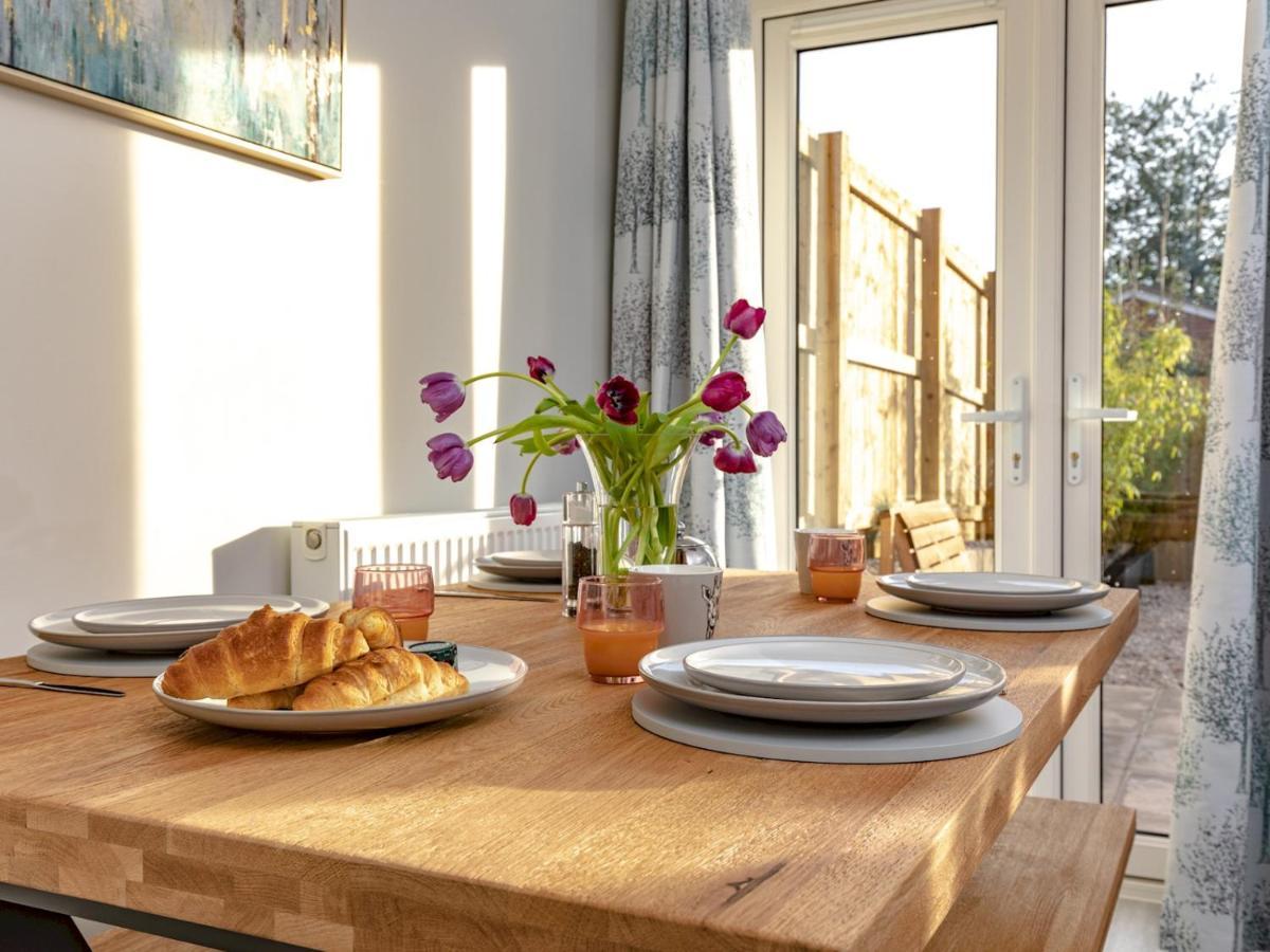 Pass The Keys Stylish Brand New Two Bedroom House, Close To Town *