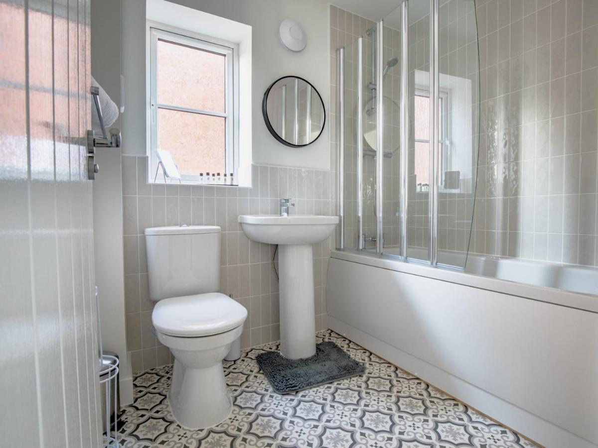 Pass The Keys Stylish Brand New Two Bedroom House, Close To Town Дом отдыха *